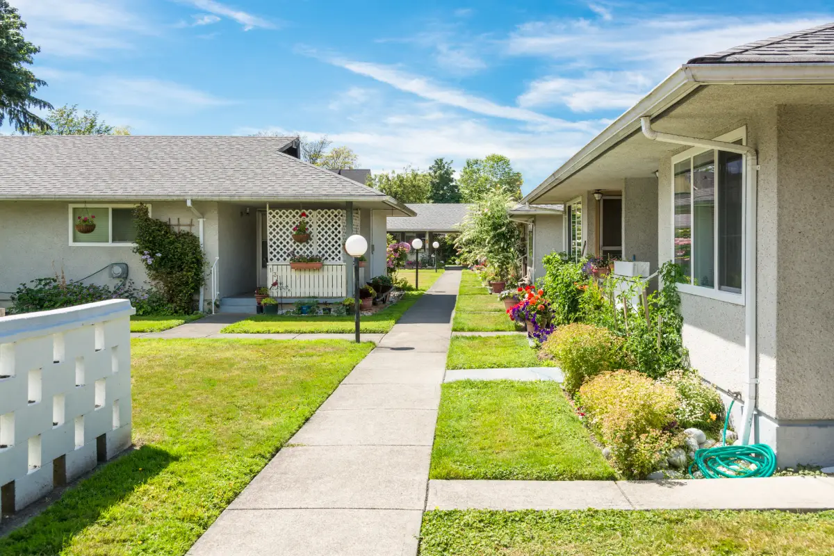 Keeping Houston HOAs Strong: Strategies for Handling Delinquent Fees